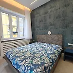 Relais Orsi * نابولي